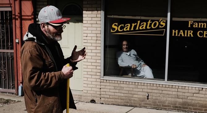 в соціальні служби США вступила рекордна кількість заяв на допомогу з безробіття