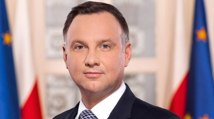 президент Польши Анджей Дуда хочет снизить стоимость билетов
