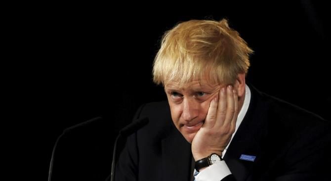 Борис Джонсон все еще находится в больнице