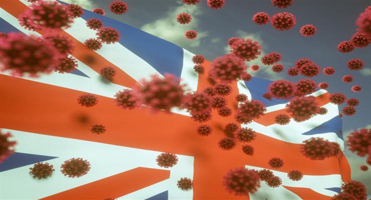 британский мужчина, который кашлял на полицейских осужден на 19 месяцев