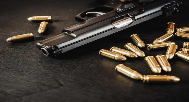 люди купують зброю для самозахисту