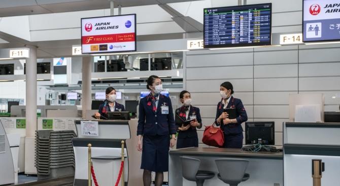 в японському аеропорту підготували для очікують ліжка з картону