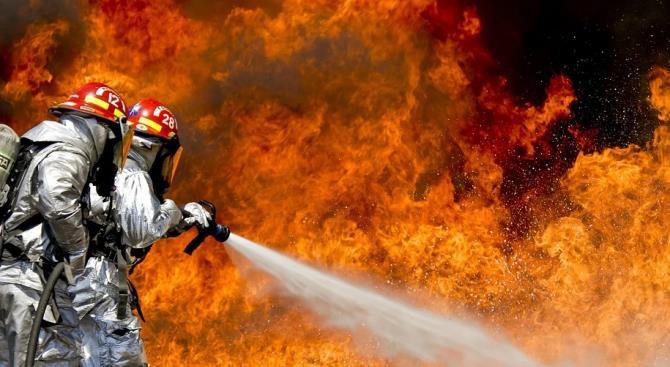 дощ допоміг загасити пожежу