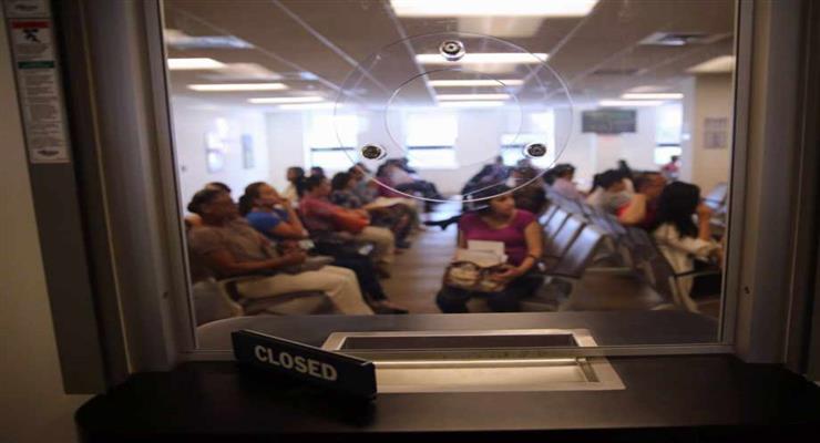 Трамп підписав указ про припинення імміграції