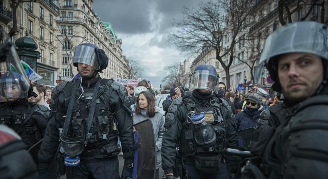 протест молоді проти карантину