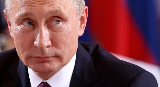 Путин: ситуация с коронавирусом в России "полностью под контролем"
