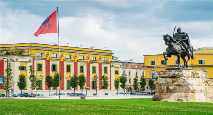 Часть предприятий Албании завтра начнет работать