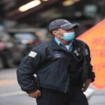 У Сполучених Штатах Америки: охоронець магазину був застрелений через вимогу надіти захисну маску