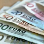 Ділова активність в єврозоні в квітні впала Ділова активність в єврозоні в квітні впала