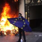 В Германии сжигание флага будет караться тюремным заключением