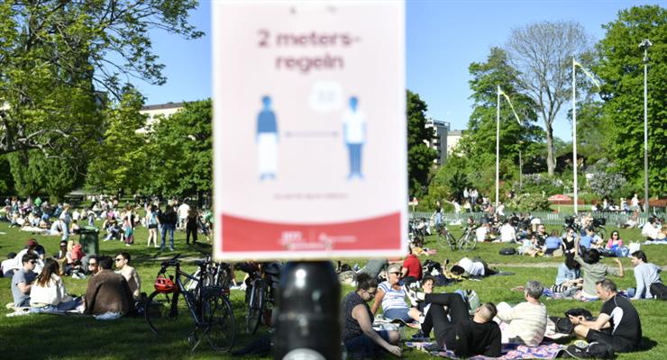 в Швеції падає довіра до здатності уряду впоратися з вірусом