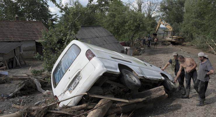 Україна звернулася за допомогою до ЄС і НАТО