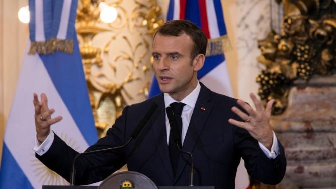 Макрон согласен на реставрацию Нотр-Дама до первоначального облика