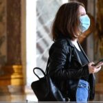 Рано! Маски становятся обязательными в закрытых общественных местах во Франции Рано! Маски становятся обязательными в закрытых общественных местах во Франции