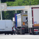 Греция с дополнительными мерами при пересечении границы