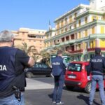 75 человек арестованы во время крупной операции против мафии в Италии и Швейцарии 75 человек арестованы во время крупной операции против мафии в Италии и Швейцарии