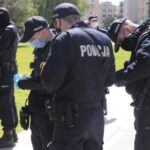 Польша предупреждает о биотерроризме с пакетами семян из Китая