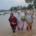 Сильні дощі забрали життя щонайменше 90 людей у ​​Пакистані