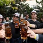 Массовые мероприятия в Германии останутся под запретом до конца года Массовые мероприятия в Германии останутся под запретом до конца года