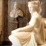 Австрійський турист зіпсував скульптуру 19 століття під час селфі Австрійський турист зіпсував скульптуру 19 століття під час селфі