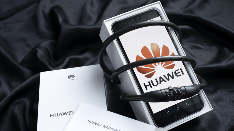 США расширили санкции против Huawei