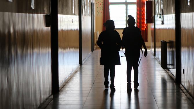 началось постепенное возвращение учеников в классы