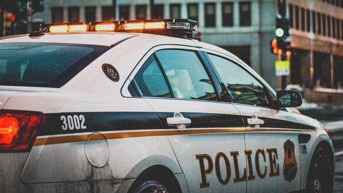 во время протестов погиб полицейский