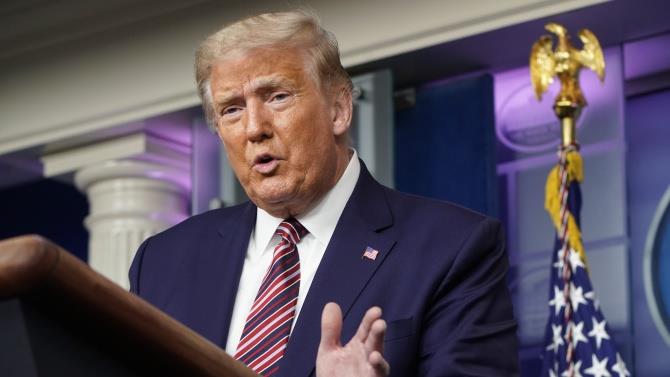 Трамп заявив, що платить всі податки