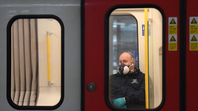 близько 100 тисяч осіб було оштрафовано в Москві за відсутність маски