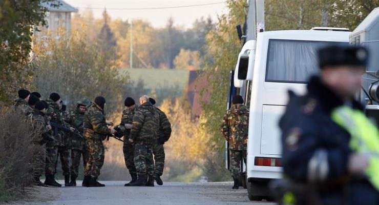 солдат убил трех человек