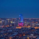 Бари і ресторани в Барселоні знову заповнюються після 5 тижнів карантину