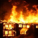 Пожар в заброшенном здании в Барселоне унес жизни, как минимум, двух человек (ВИДЕО) Пожар в заброшенном здании в Барселоне унес жизни, как минимум, двух человек (ВИДЕО)