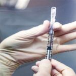 Лікарям загрожує відкликання ліцензії за фейковий новини про вакцини і COVID-19 Лікарям загрожує відкликання ліцензії за фейковий новини про вакцини і COVID-19