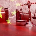 У Китаї колишнього банкіра засудили до смертної кари за корупцію і двоєженство У Китаї колишнього банкіра засудили до смертної кари за корупцію і двоєженство