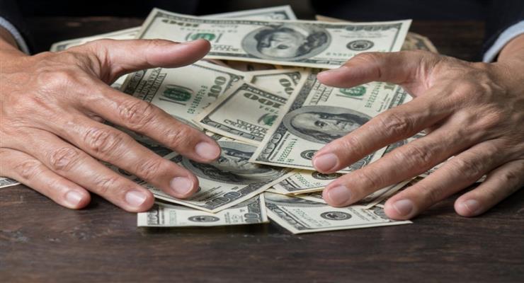 шахрай скористався фондом матеріальної підтримки