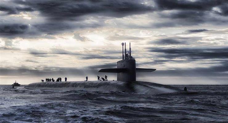 зіткнулися підводний човен і корабель