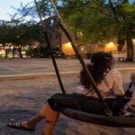 Молодые люди со всей Европы едут в Швецию, чтобы жить без коронавирусных ограничений Молодые люди со всей Европы едут в Швецию, чтобы жить без коронавирусных ограничений