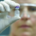 Бразилия одобрила вакцину Pfizer/BioNTech для широкого использования