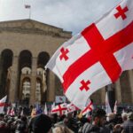 Тисячі людей беруть участь в акції протесту в Грузії після арешту лідера опозиції Тисячі людей беруть участь в акції протесту в Грузії після арешту лідера опозиції