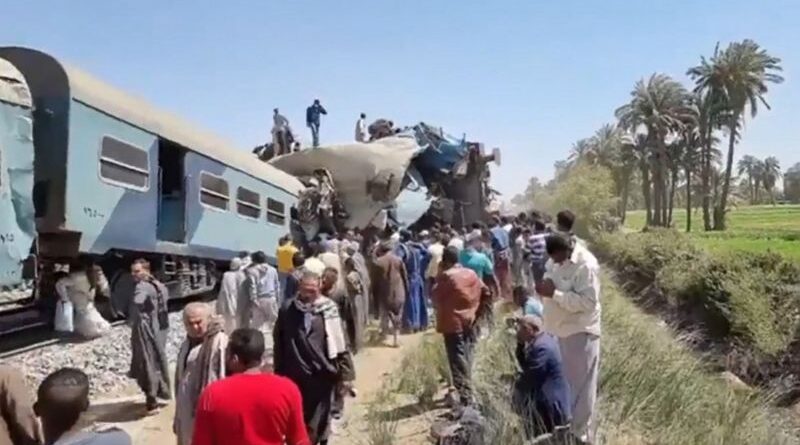 зіткнення двох поїздів в Єгипті