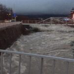 Масова евакуація через повінь в Австралії