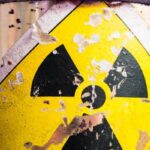 В Грузии поймали двух человек, пытавшихся продать радиоактивное вещество