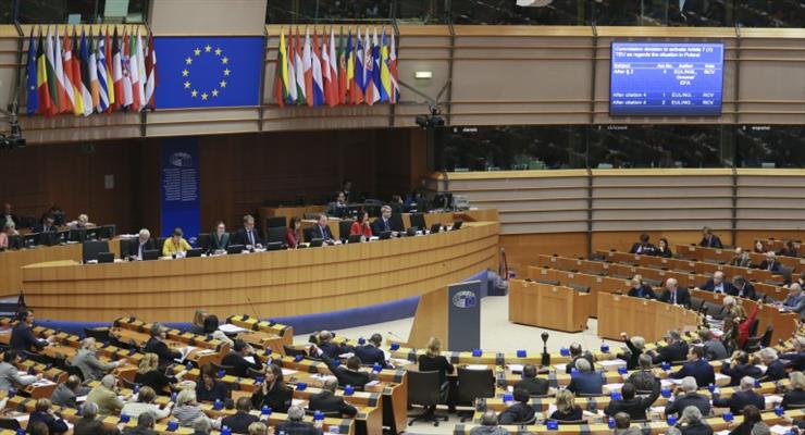 ЕП заблокував ратифікацію угоди з Китаєм