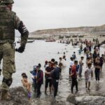 Через мігрантів: дипломатична напруженість між Іспанією і Марокко