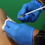 У Греції з сьогоднішнього дня почнуть вакцинацію біженців від коронавіруса У Греції з сьогоднішнього дня почнуть вакцинацію біженців від коронавіруса