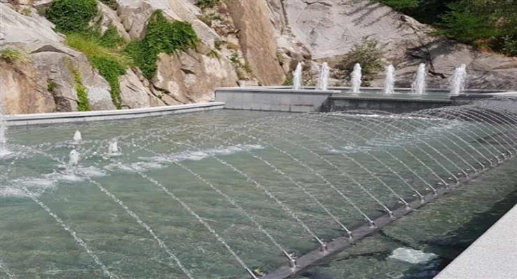 50 тыс евро в фонтане