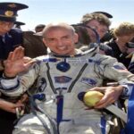 Першими космічними туристами стали не Безос або Бренсон, а Денніс Тіто Першими космічними туристами стали не Безос або Бренсон, а Денніс Тіто