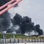 Сильный взрыв на химическом заводе в немецком городе Леверкузен Сильный взрыв на химическом заводе в немецком городе Леверкузен