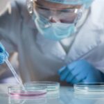 Израильский препарат излечивает 93% пациентов с тяжелой формой COVID-19 за считанные дни