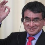 Міністр вакцинації Японії балотується на пост прем'єр-міністра Міністр вакцинації Японії балотується на пост прем'єр-міністра